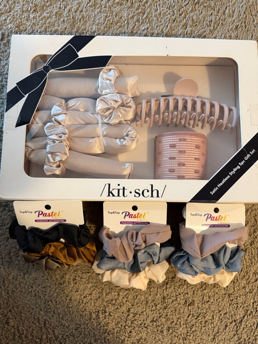 Kitsch Satin Hair Set with Scrunchies - Picture 2 of 6